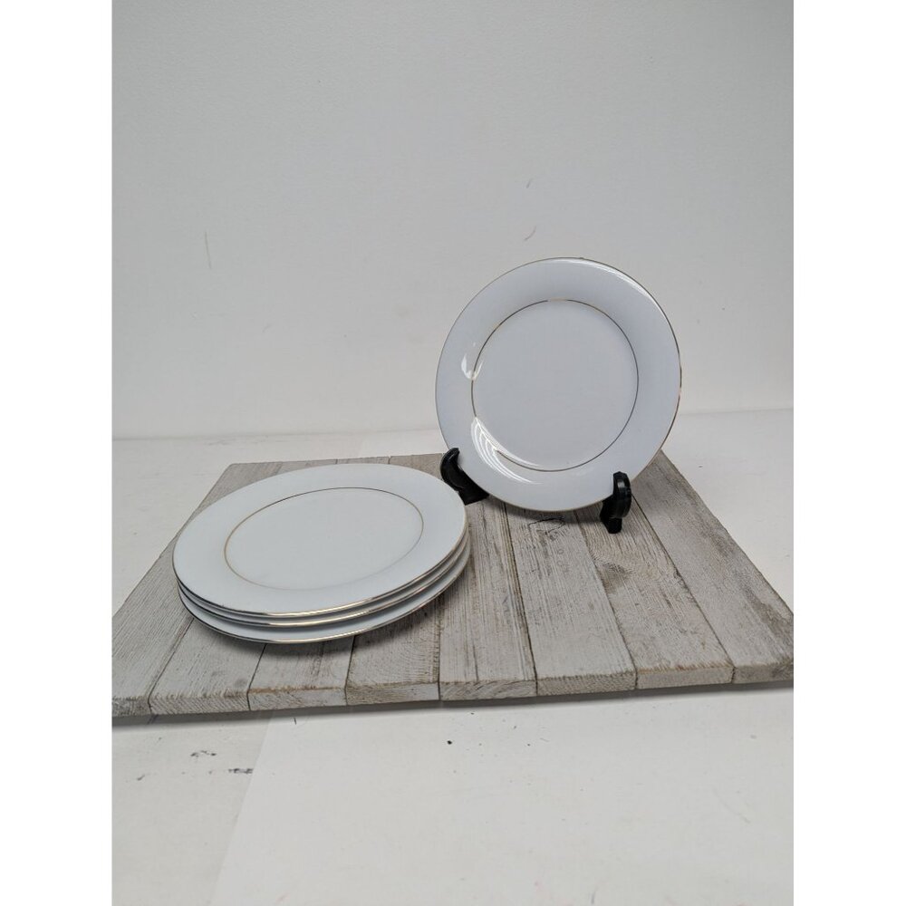 Vintage 1997 Set Of 4 Sakura Classic Gold Salad Plates 7 1/2"